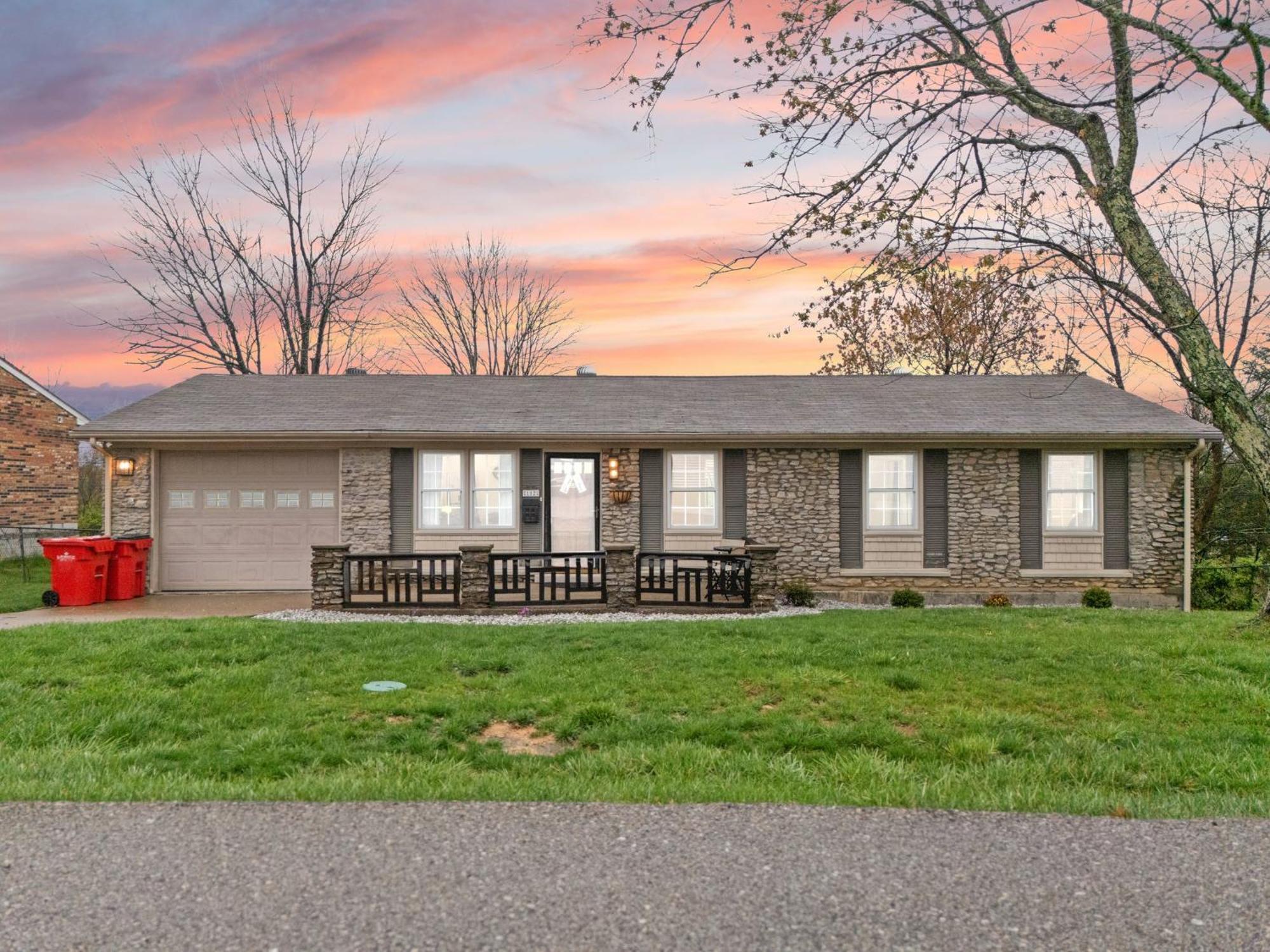 The Kentucky Bluegrass Retreat Villa Frankfort Exteriör bild